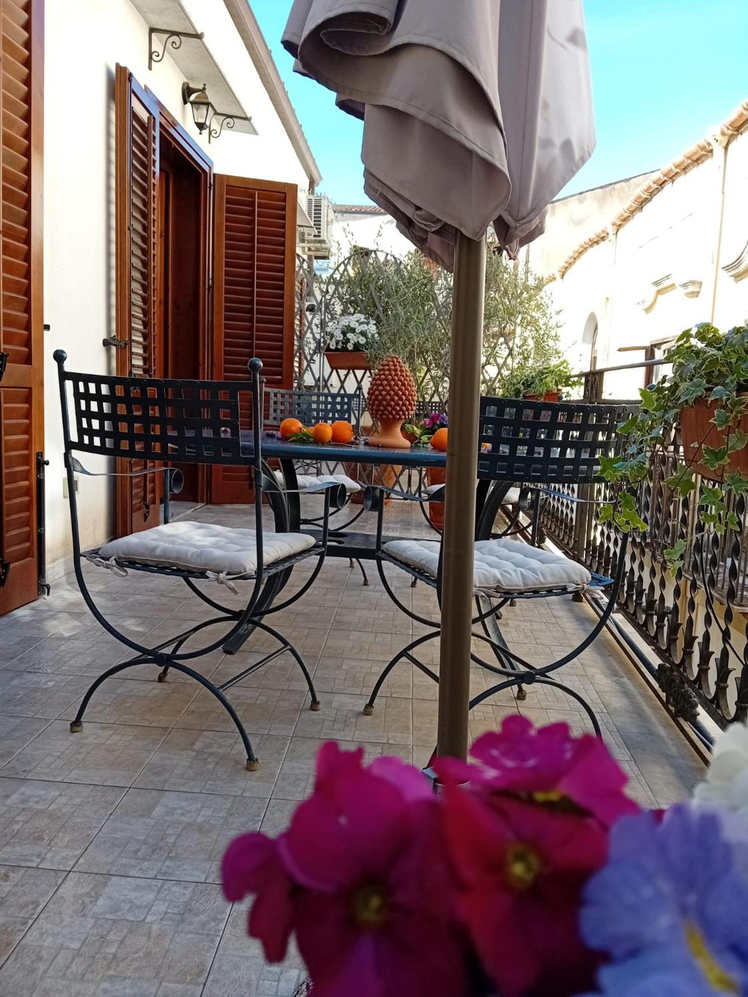 Penthouse Luxury Quattro Canti Palermo Bagian luar foto