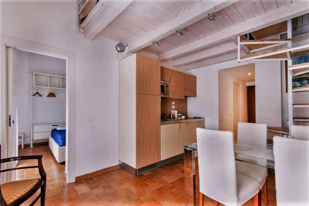 Penthouse Luxury Quattro Canti Palermo Bagian luar foto